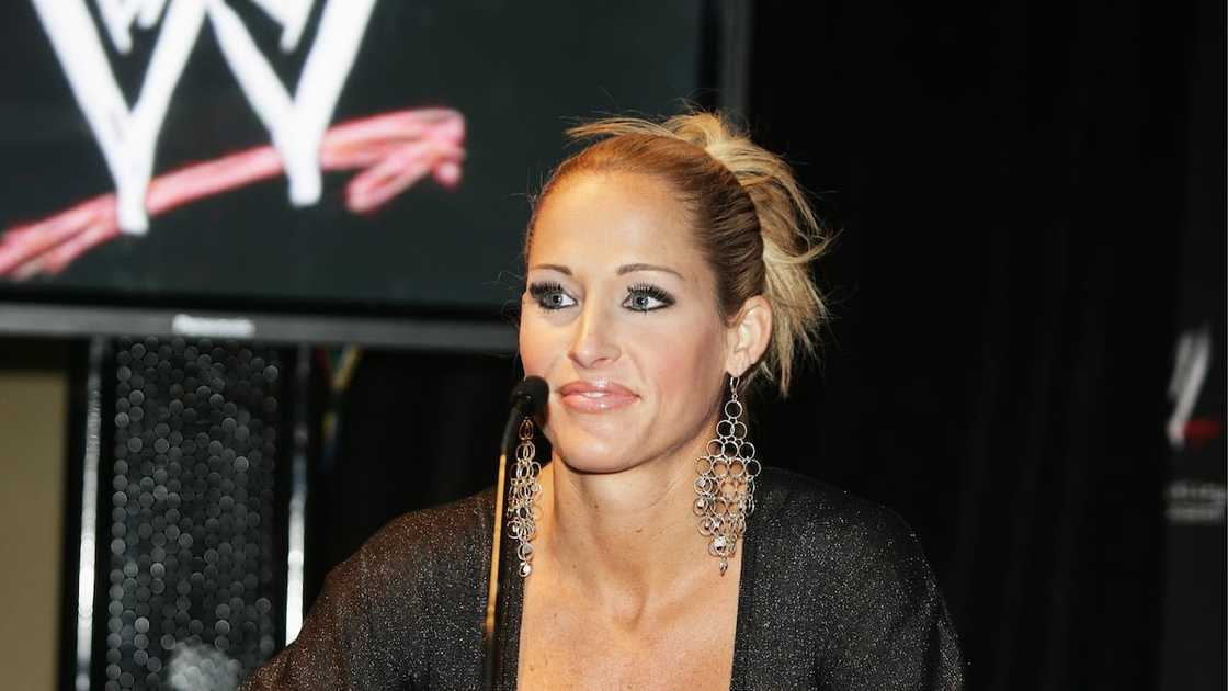 Wrestler Michelle McCool during the WWE Smackdown photo call at the Sheraton on the Park Hotel in June 2008 in Sydney, Australia. Wrestler Michelle McCool during the WWE Smackdown photo call at the Sheraton on the Park Hotel in June 2008 in Sydney, Australia.