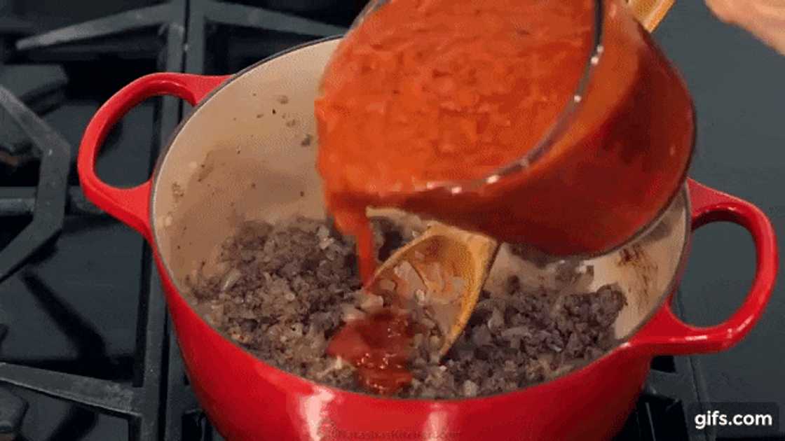 cheesy mince pasta bake recipe cheesy mince pasta bake recipe