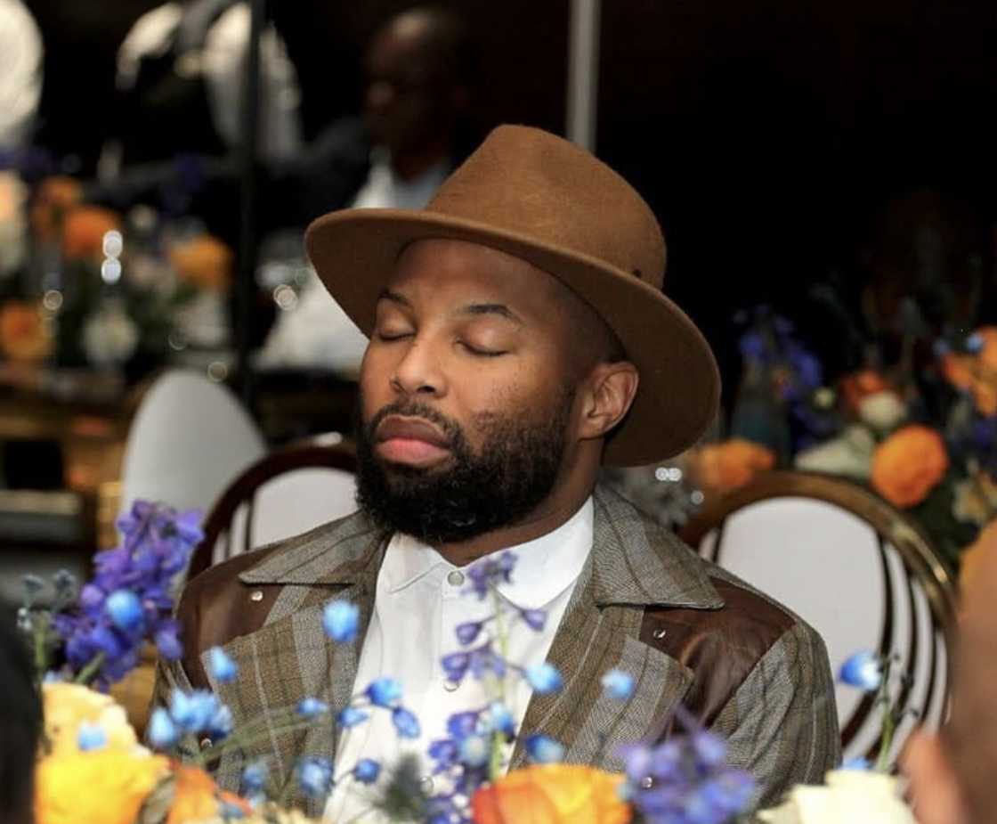 Sizwe Dhlomo showed off his home studio