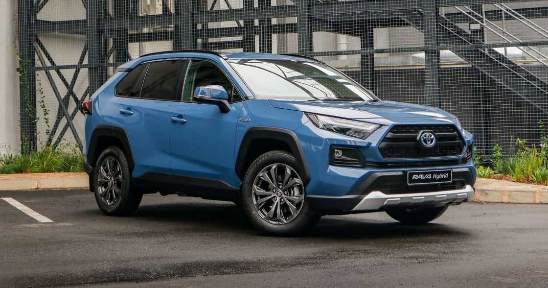 Toyota South Africa Adds GX R and VX Hybrid Powered Rav4 Models Featuring E-four Technology to Local Range Toyota South Africa Adds GX R and VX Hybrid Powered Rav4 Models Featuring E-four Technology to Local Range