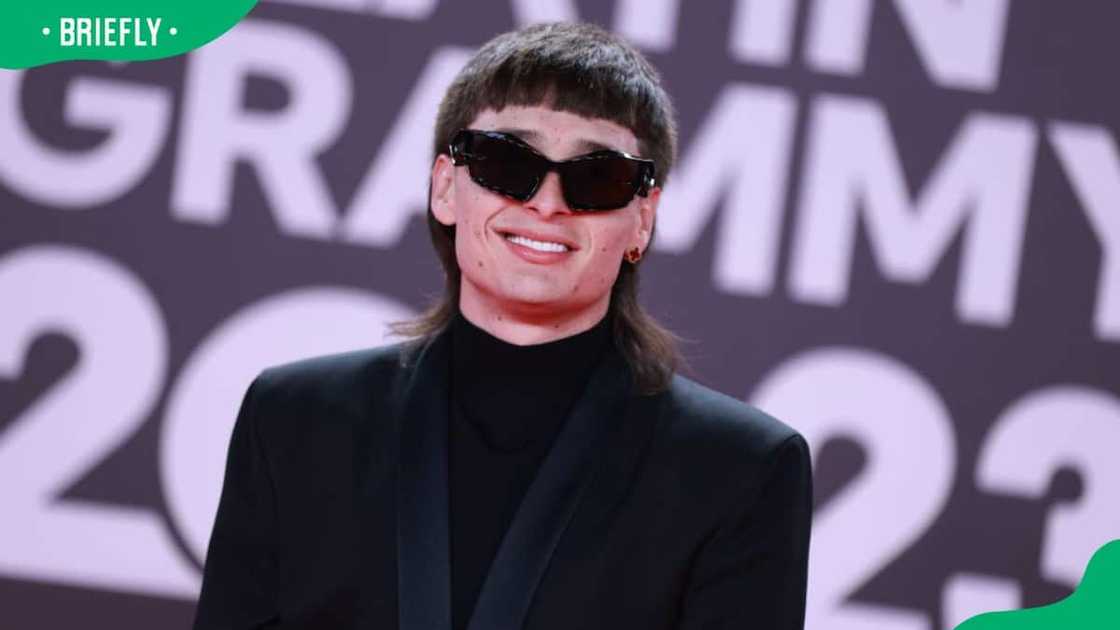 Peso Pluma's height, age, real name, parents, nationality, net worth Peso Pluma's height, age, real name, parents, nationality, net worth