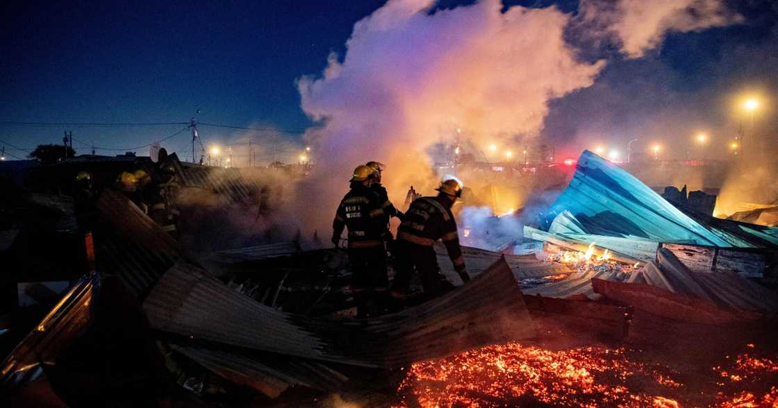 Germiston fire, Ekurhuleni, 3 children killed, 1 adult, multiple shack fire Germiston fire, Ekurhuleni, 3 children killed, 1 adult, multiple shack fire