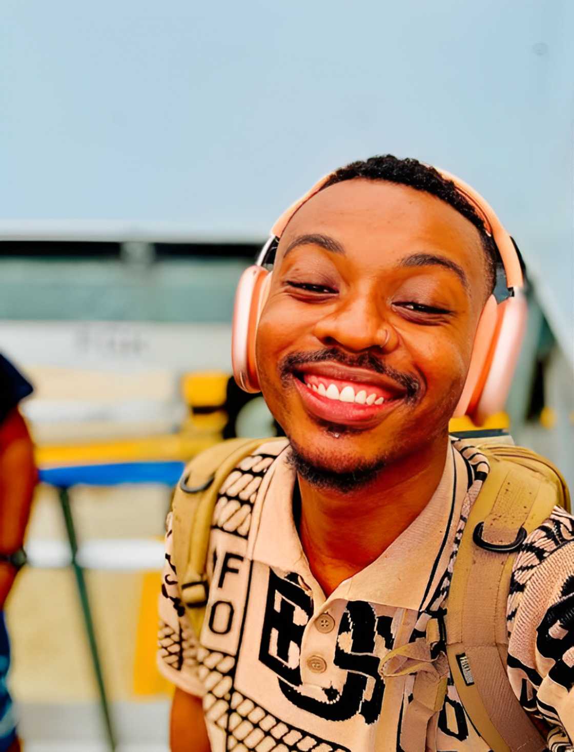 Netizens donate money for the 'BBMzansi' star Uyanda Netizens donate money for the 'BBMzansi' star Uyanda