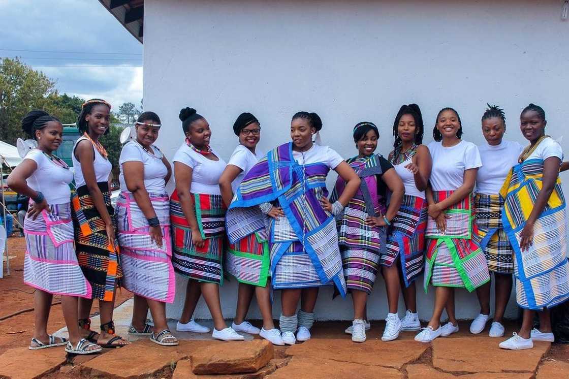 traditional wedding dresses traditional wedding dresses