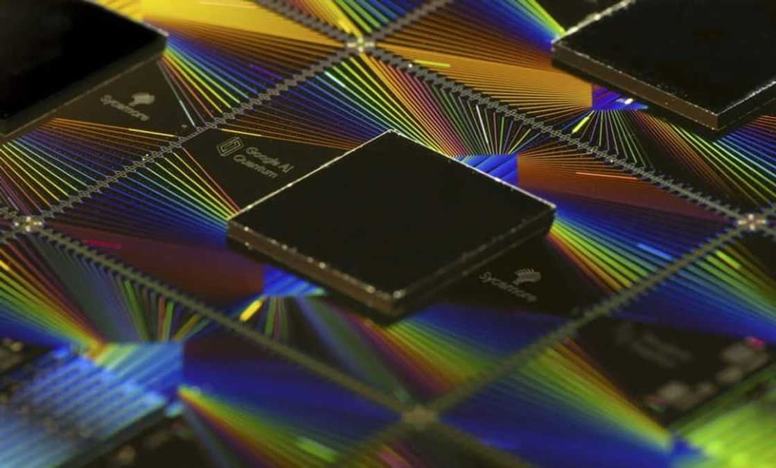 Quantum computing has been touted as a revolutionary advance that uses our growing scientific understanding of the subatomic world to create a machine with powers far beyond those of conventional computers Quantum computing has been touted as a revolutionary advance that uses our growing scientific understanding of the subatomic world to create a machine with powers far beyond those of conventional computers