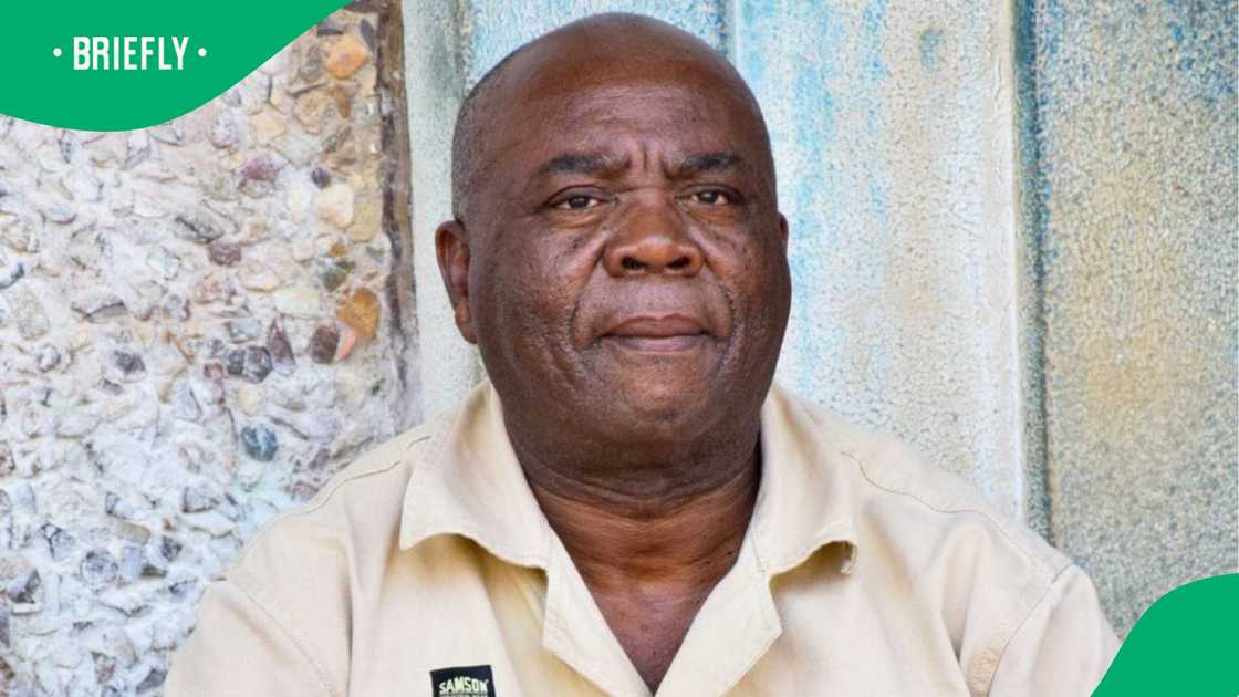 Solly Moholo's medical bill piles up Solly Moholo's medical bill piles up