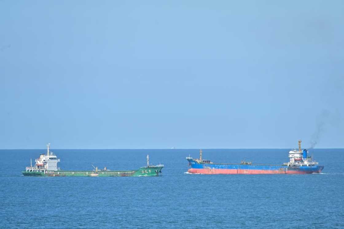 The United States says it will reassert its rights in international air and sea space and intends to "fly, sail and operate" in the region between Taiwan and China, where these cargo ships are sailing the Taiwan Strait The United States says it will reassert its rights in international air and sea space and intends to "fly, sail and operate" in the region between Taiwan and China, where these cargo ships are sailing the Taiwan Strait