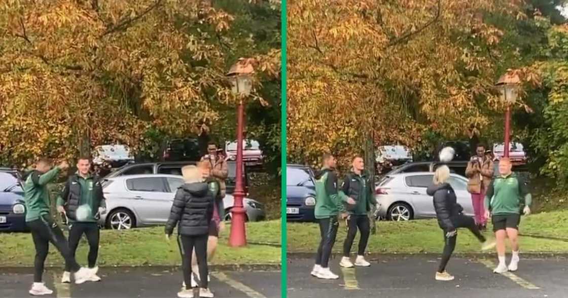 Springbok players juggled a ball Springbok players juggled a ball