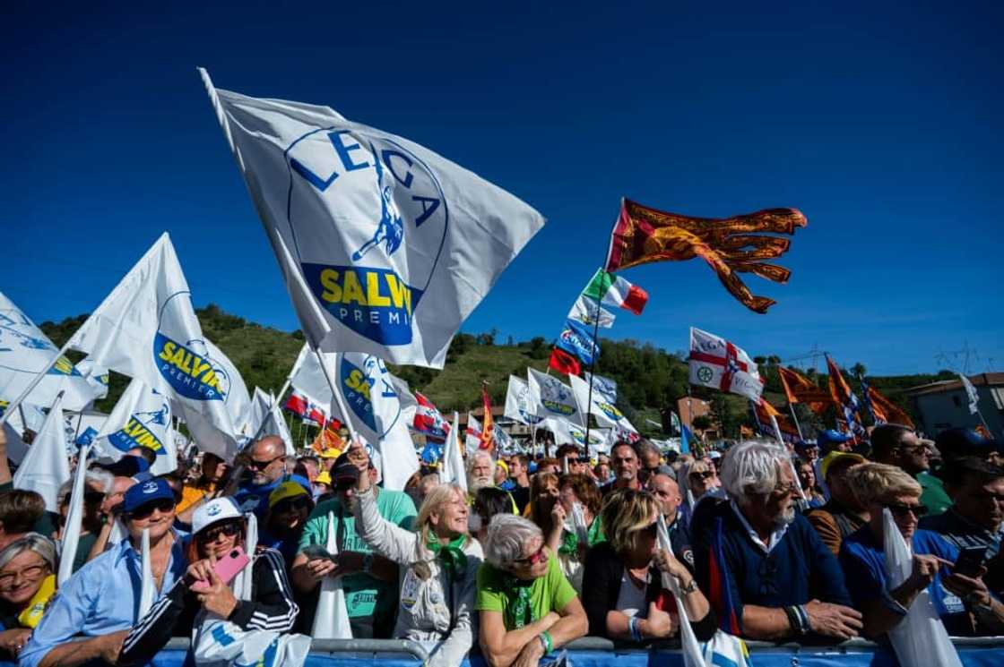 Des partisans du parti de Matteo Salvini lors d'un meeting le 18 septembre 2022 à Pontida (nord) Des partisans du parti de Matteo Salvini lors d'un meeting le 18 septembre 2022 à Pontida (nord)