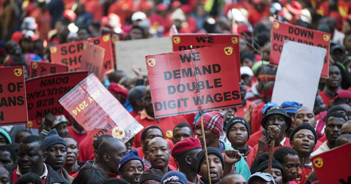 Num, Numsa, reject 7% wage increase, workers don't trust Eskom Num, Numsa, reject 7% wage increase, workers don't trust Eskom