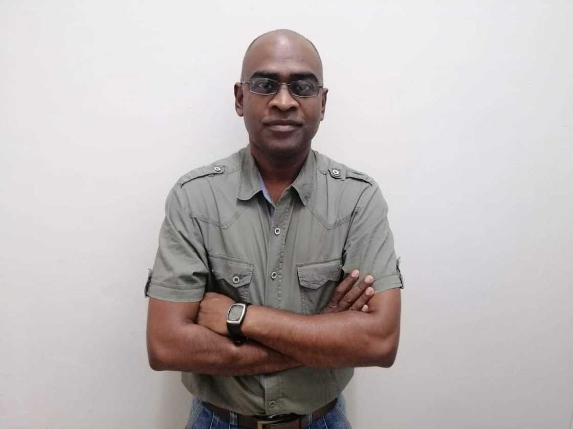 Meet Dayalan Pillay: From Boring Retail Job to Top 5 for Durban Graduate Meet Dayalan Pillay: From Boring Retail Job to Top 5 for Durban Graduate