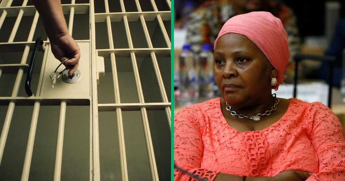 National Assembly Speaker Nosiviwe Mapisa-Nqakula to hand herself over to the police after failed bid to block her arrest linked to bribery allegations dating back to when she was Defence Minister National Assembly Speaker Nosiviwe Mapisa-Nqakula to hand herself over to the police after failed bid to block her arrest linked to bribery allegations dating back to when she was Defence Minister