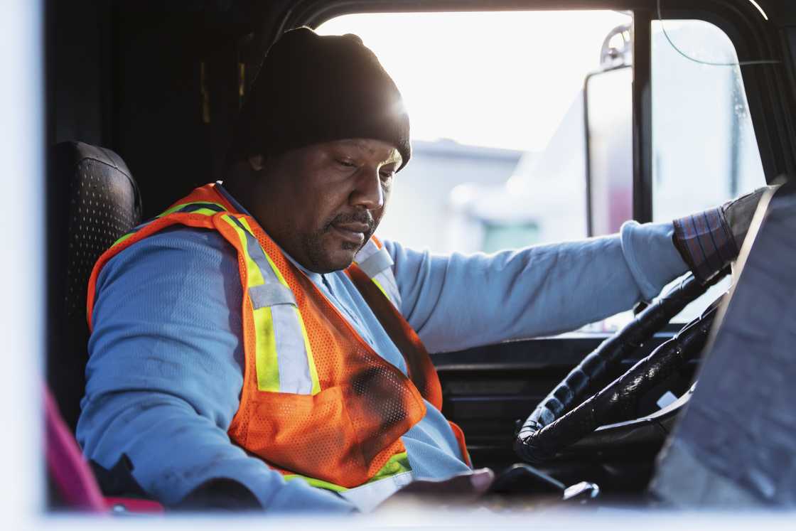 South Africans love to applaud truck drivers South Africans love to applaud truck drivers