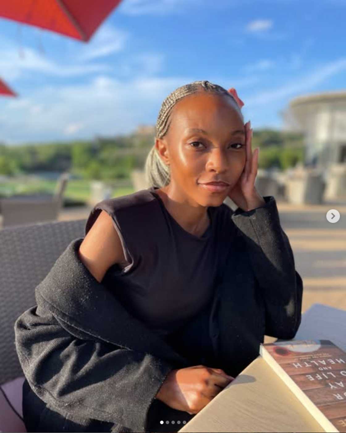 Bahumi Mhlongo shared an emotional post Bahumi Mhlongo shared an emotional post
