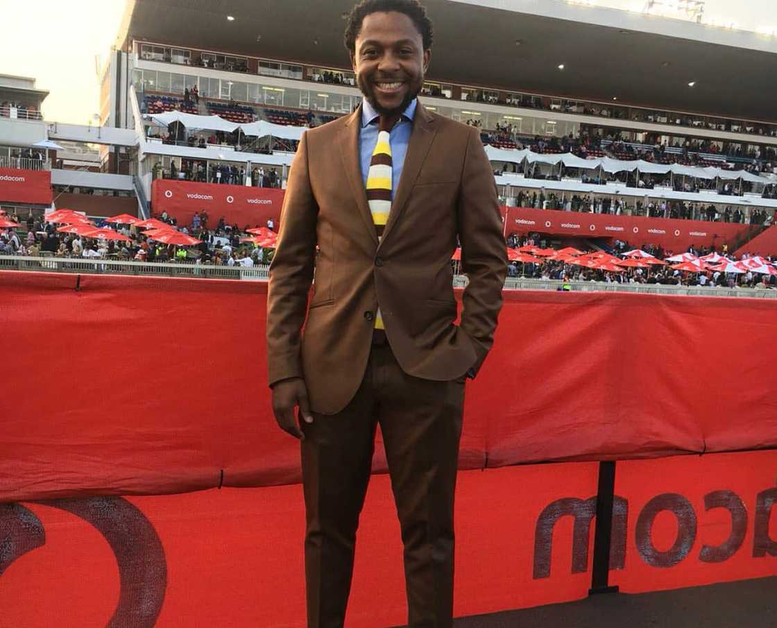 Mbuyiseni Ndlozi age Mbuyiseni Ndlozi age