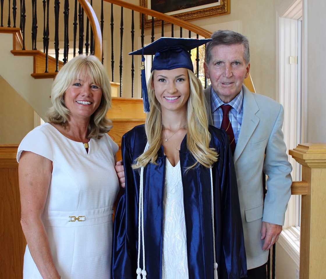 Natalie Buffett and her parents Natalie Buffett and her parents