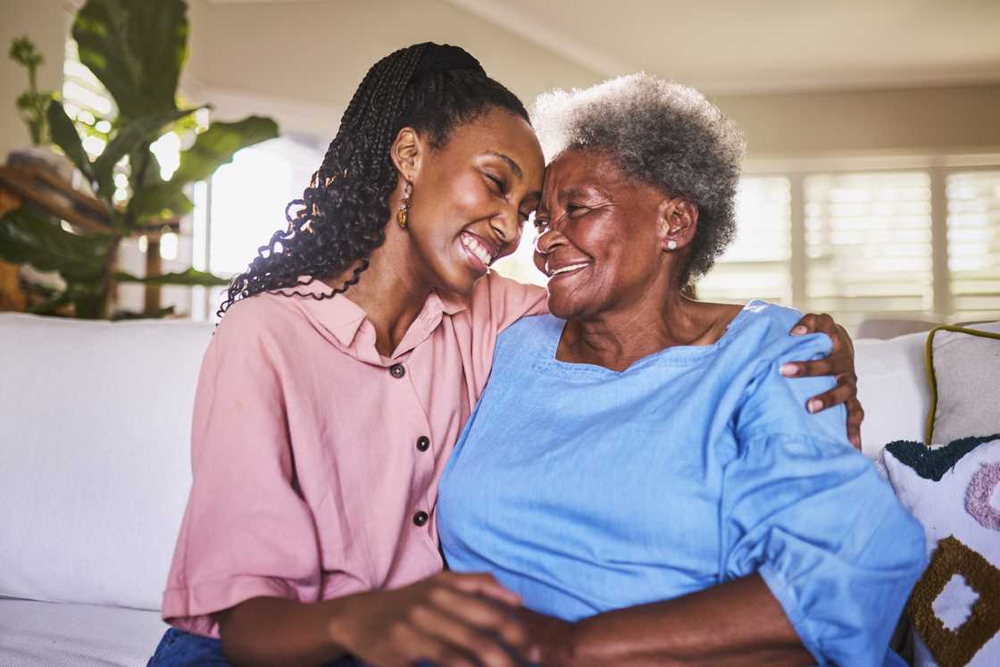 Grandmother went viral for sweet graduation gift to granddaughter Grandmother went viral for sweet graduation gift to granddaughter