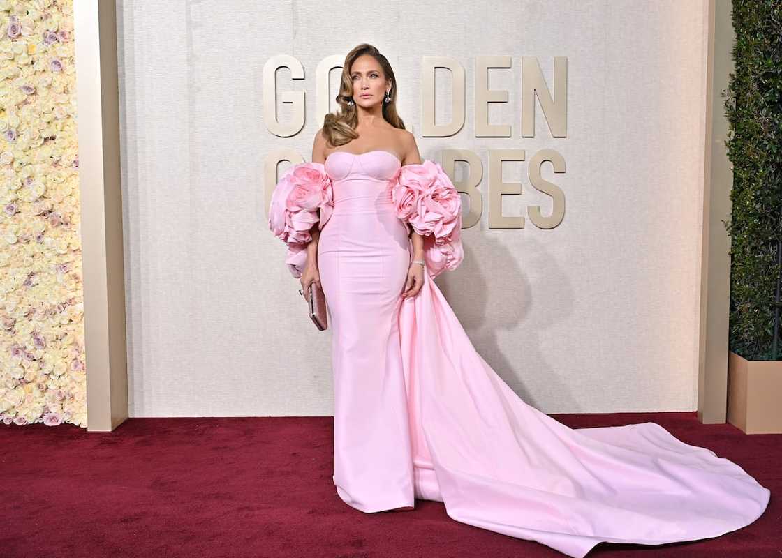 Jennifer Lopez attends the Annual Golden Globe Awards Jennifer Lopez attends the Annual Golden Globe Awards
