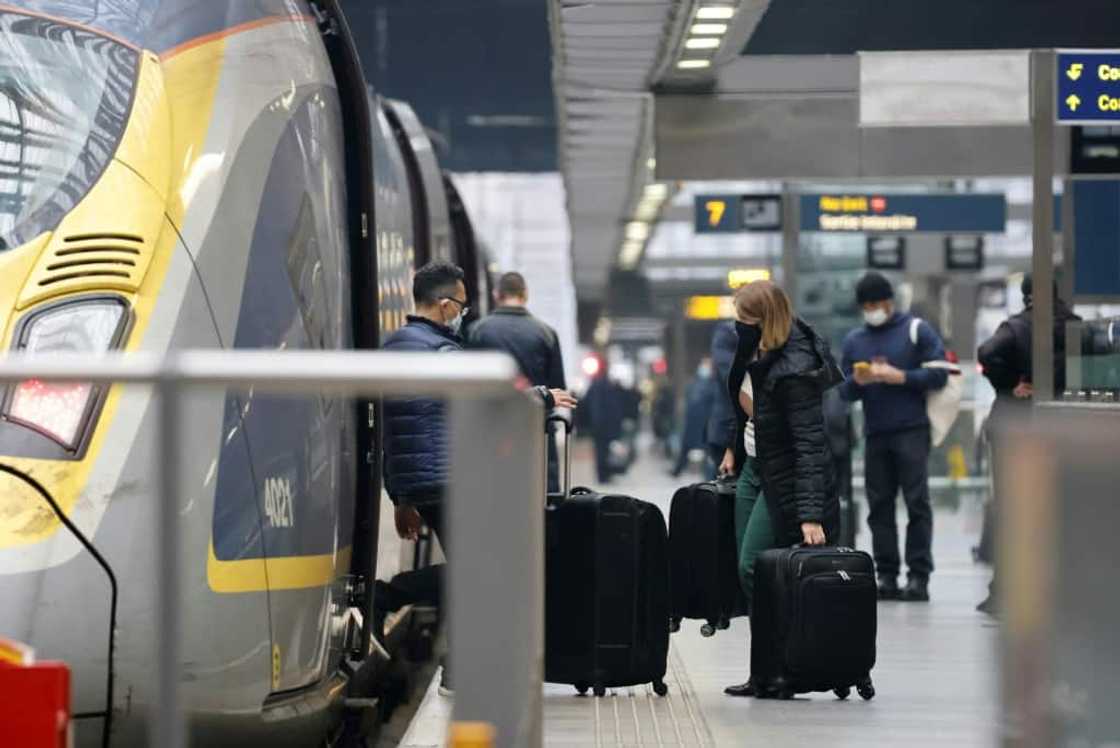 Passengers say that it is sometimes cheaper to fly Passengers say that it is sometimes cheaper to fly