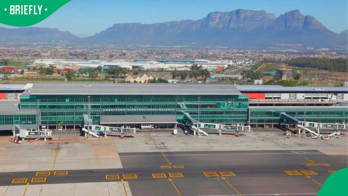 Some flights were grounded at Cape Town International Airport Some flights were grounded at Cape Town International Airport
