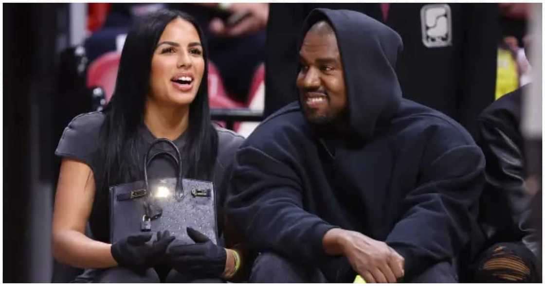 Kanye West buys Kim Kardashian lookalike girlfriend Chaney Jones Hermès Birkin bag. Kanye West buys Kim Kardashian lookalike girlfriend Chaney Jones Hermès Birkin bag.