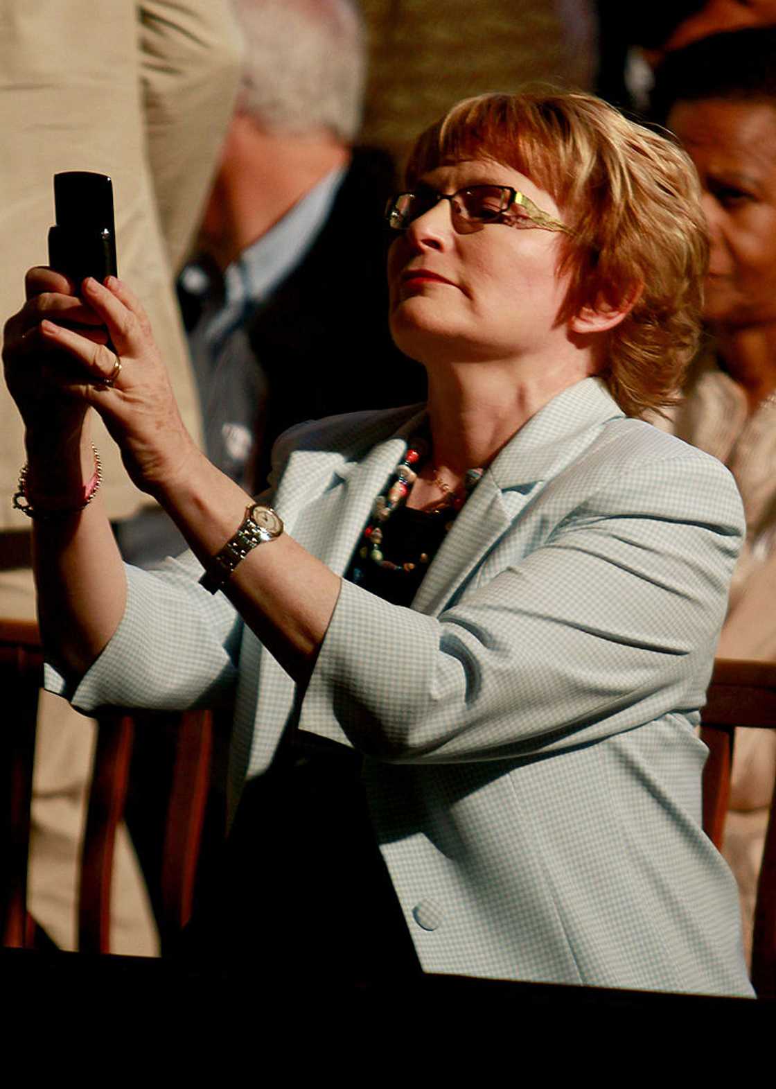 Helen Zille has been using social media to campaign for mayor Helen Zille has been using social media to campaign for mayor