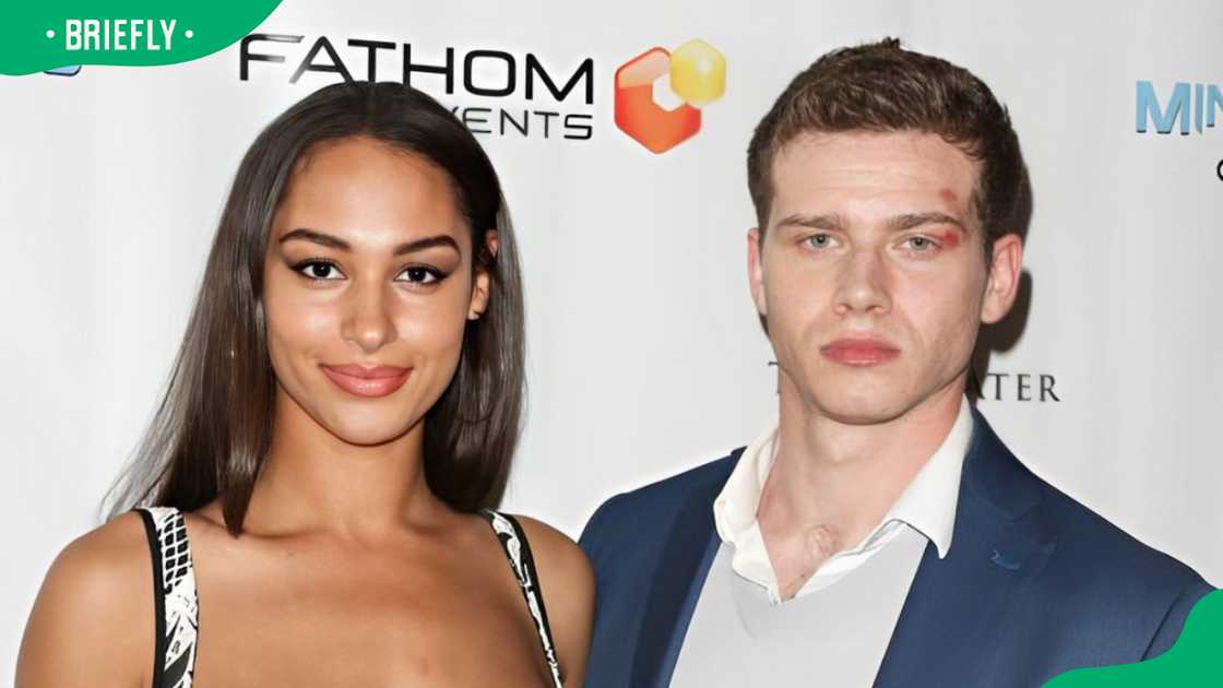 Actors Hannah Gottesman and Oliver Stark at an event Actors Hannah Gottesman and Oliver Stark at an event
