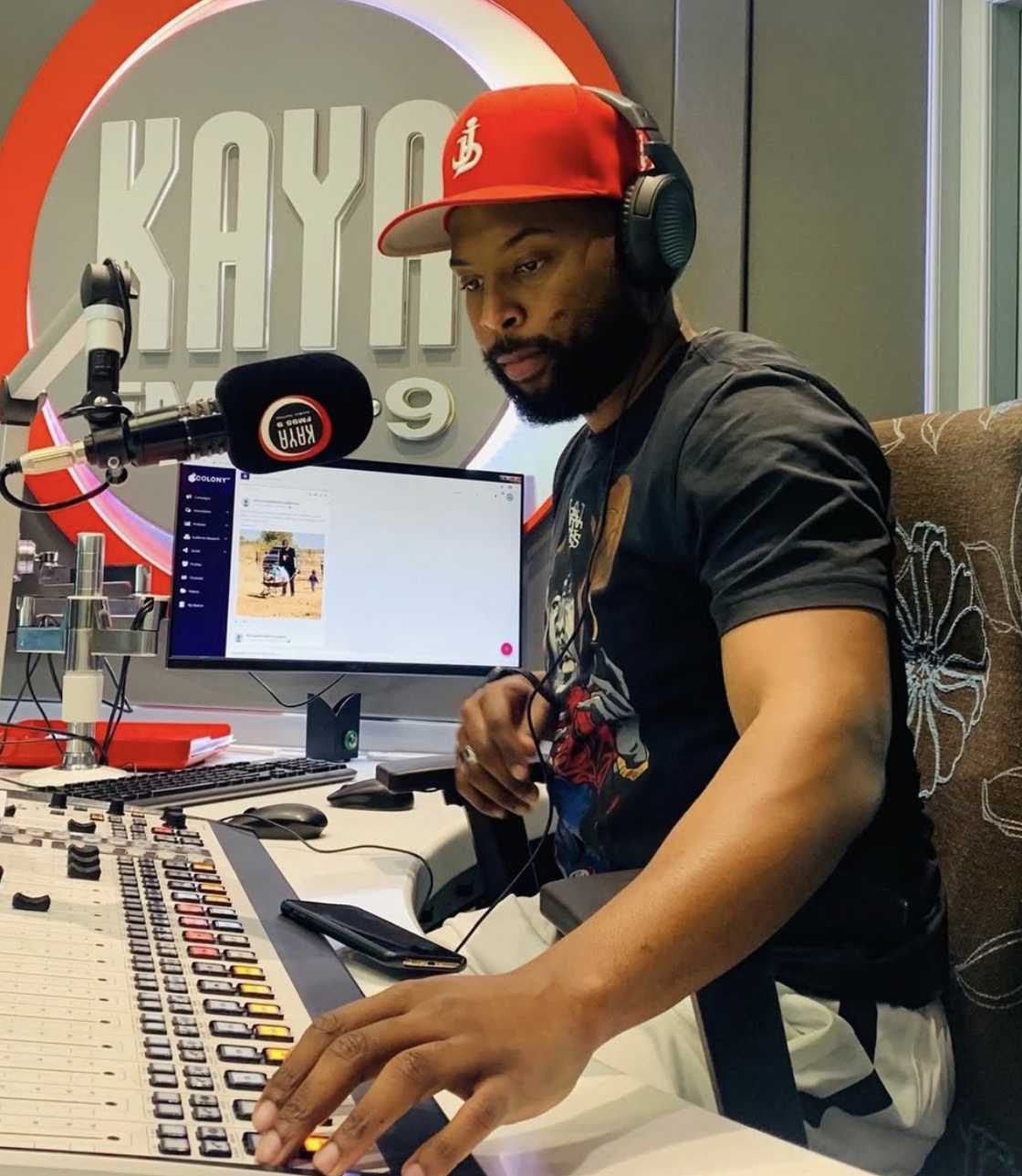Netizens reacted to Sizwe Dhlomo exercising his freedom of speech