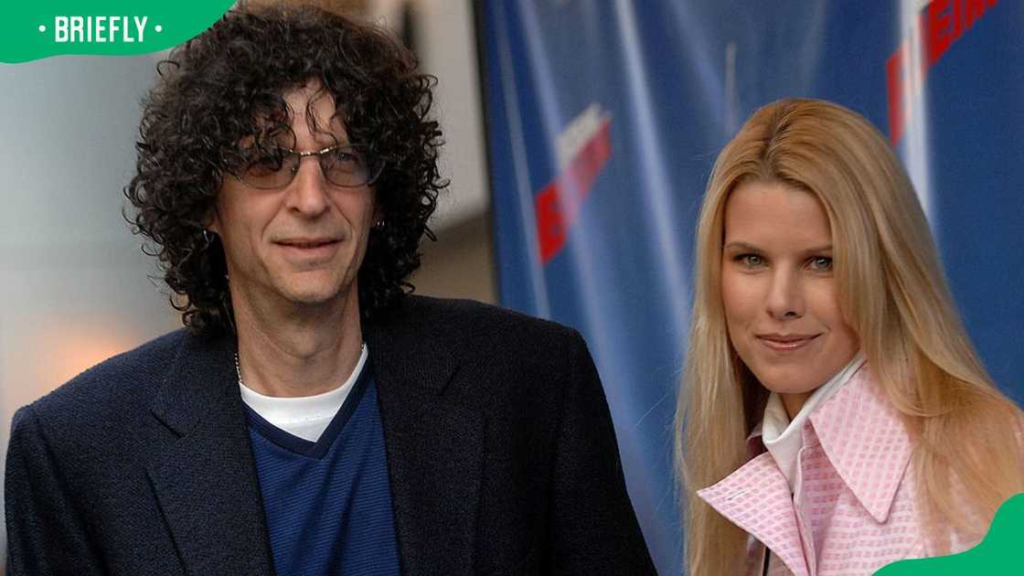 Howard Stern and Beth Ostrosky at the Longacre Theatre in 2008 Howard Stern and Beth Ostrosky at the Longacre Theatre in 2008