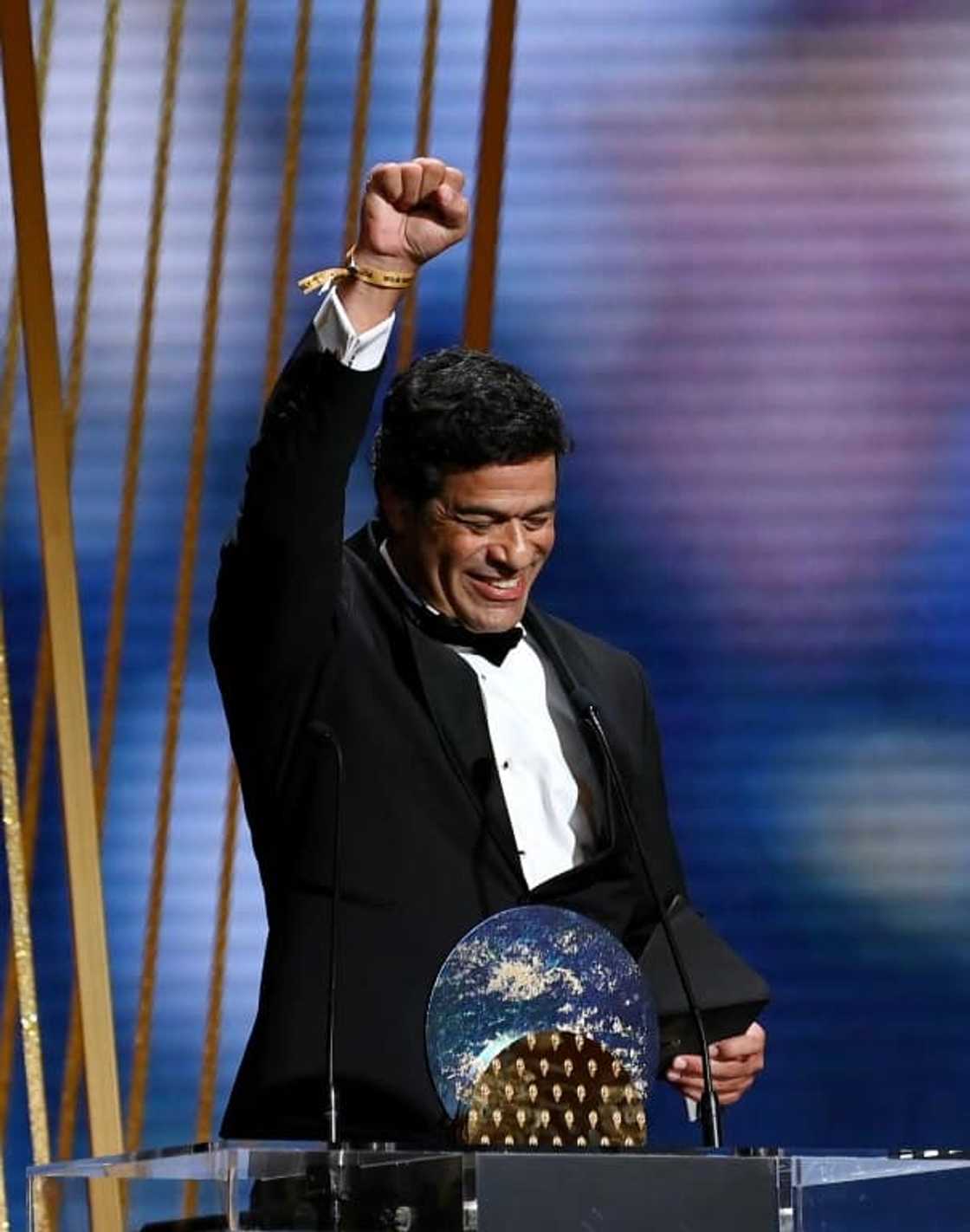 Ex-footballer Rai raised a clenched fist and flashed an "L" for Lula sign at the Ballon d'Or gala this week Ex-footballer Rai raised a clenched fist and flashed an "L" for Lula sign at the Ballon d'Or gala this week