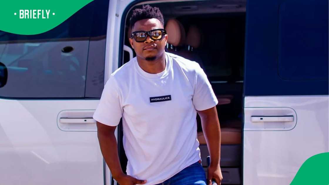 Ayanda fully backs movements such as March and March