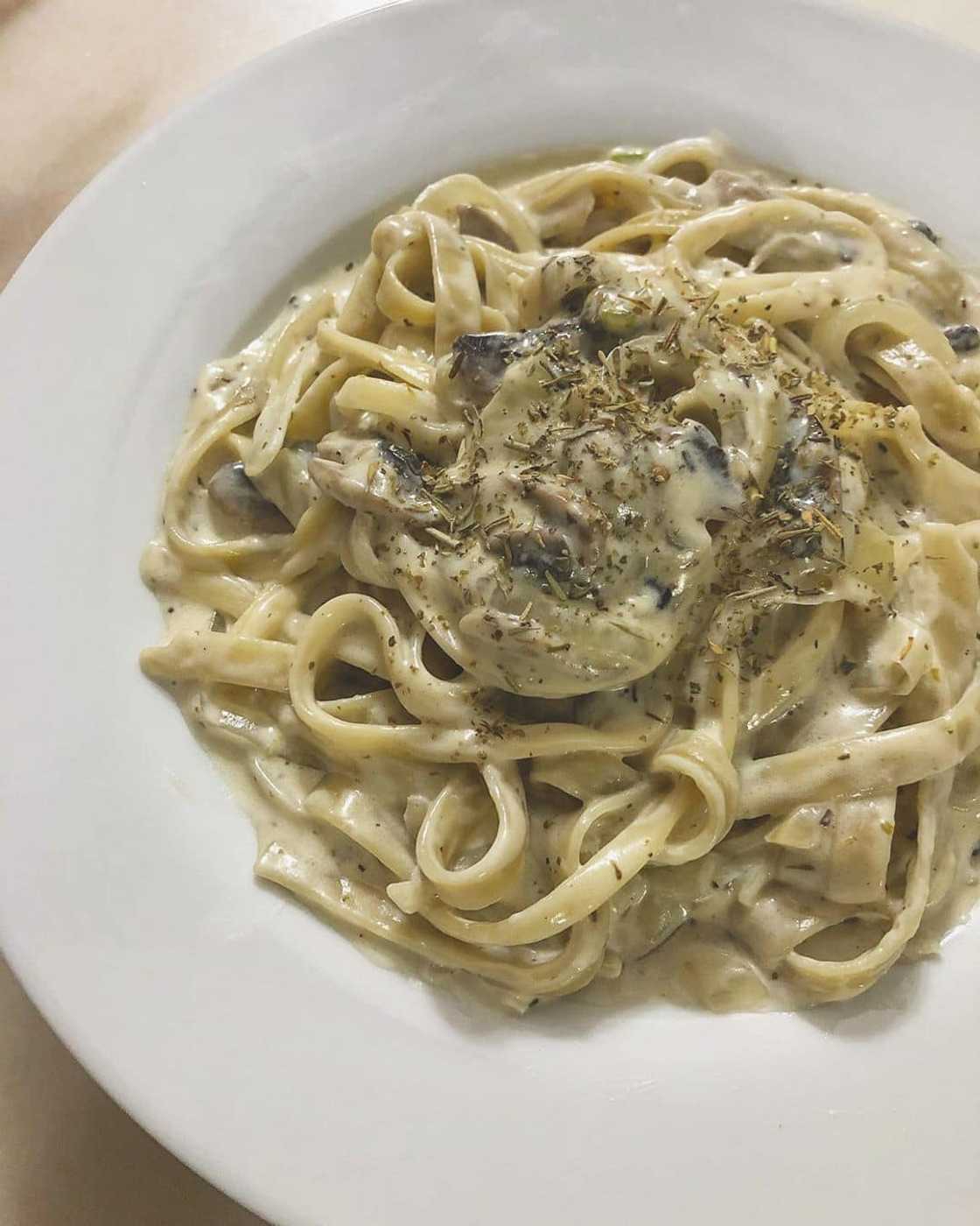 Easy Alfredo pasta recipe Easy Alfredo pasta recipe