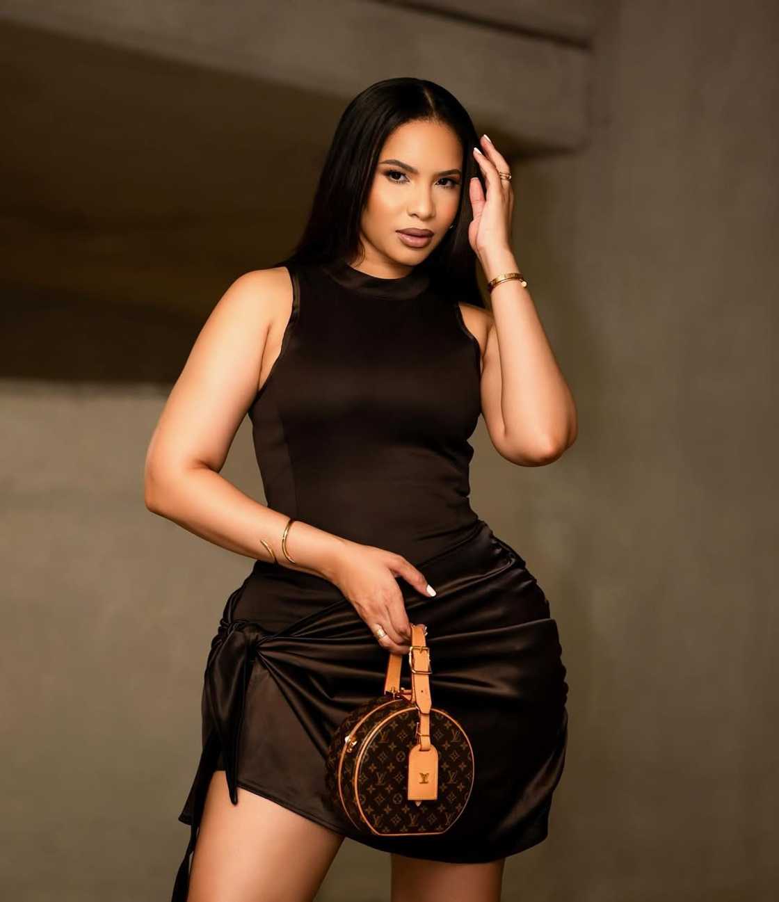 Netizens stunned by Thuli Phongolo's exit. Netizens stunned by Thuli Phongolo's exit.