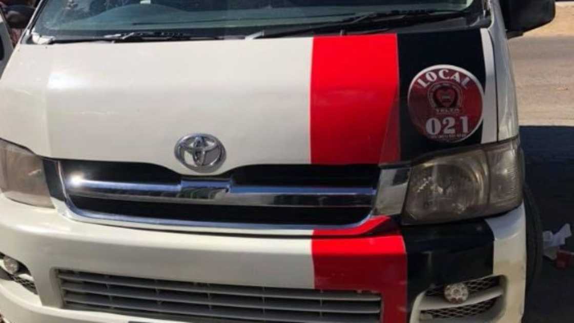 South African must use taxis with a taxi association sticker South African must use taxis with a taxi association sticker