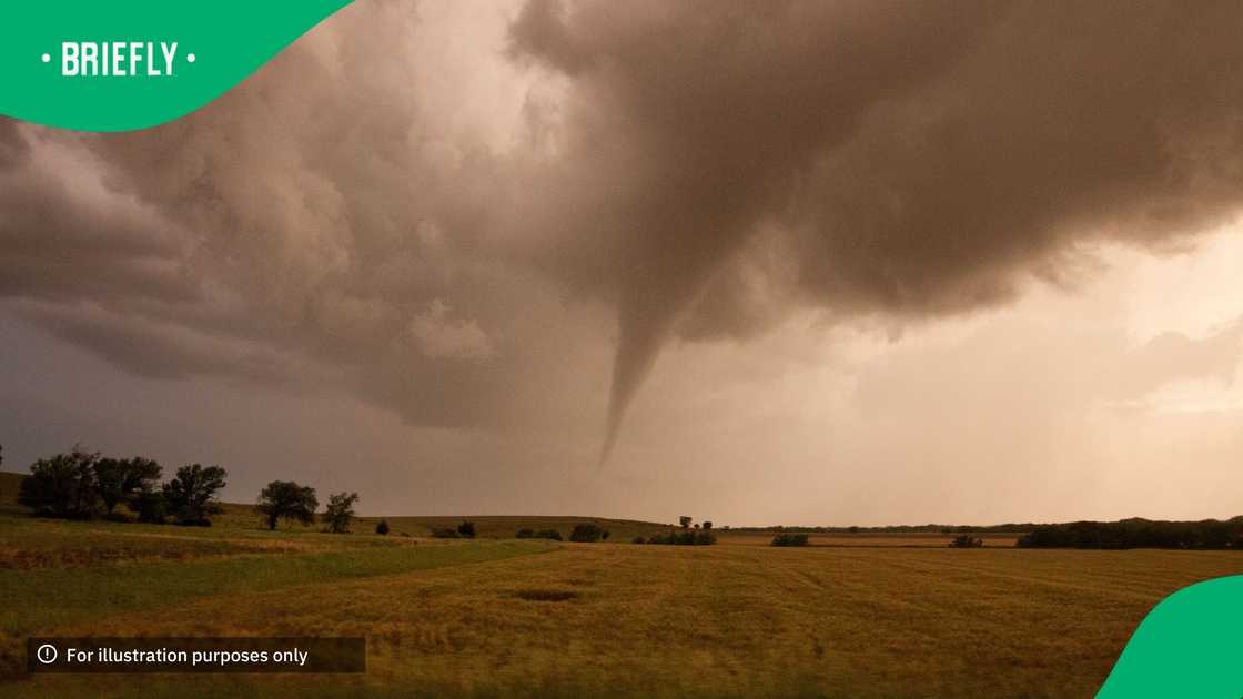 A tornsdo was shown forming in kwaZulu-Natal near Van Reenen's Pass
