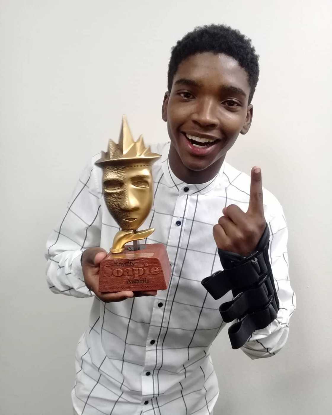 Tshepo Senatle Tshepo Senatle