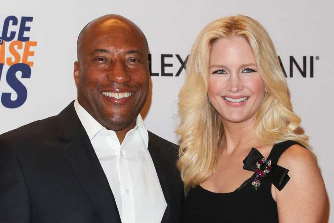 Byron Allen's wife Byron Allen's wife