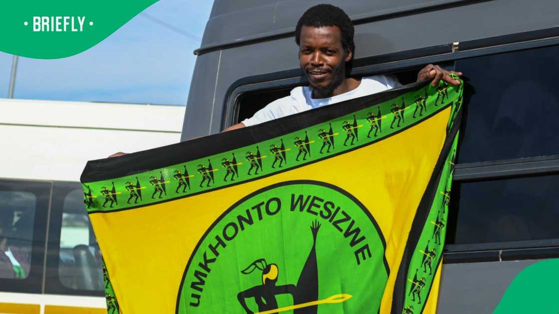 Expelled MPs from the MK Party successfully contested their expulsion Expelled MPs from the MK Party successfully contested their expulsion