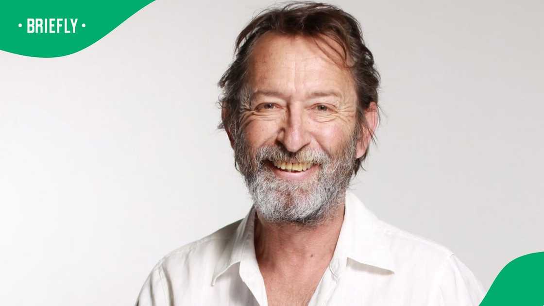 Lionel Newton passes away. Lionel Newton passes away.