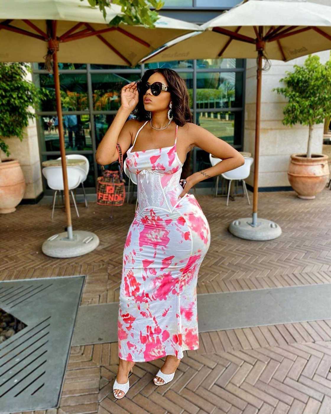 hot South African girls hot South African girls