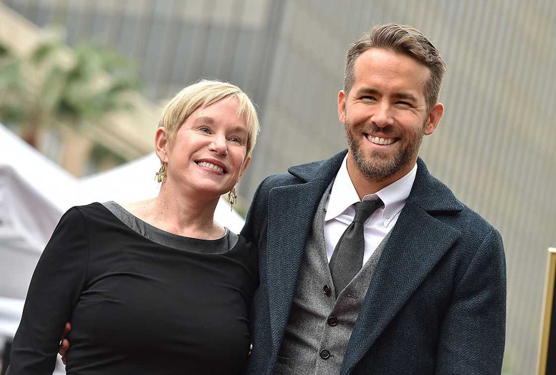 Actor Ryan Reynolds and his mother, Tammy