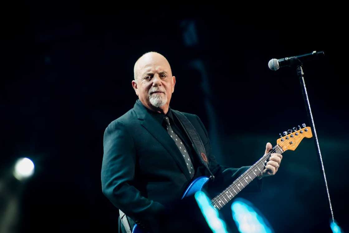 Billy Joel performs at Melbourne Cricket Ground Billy Joel performs at Melbourne Cricket Ground