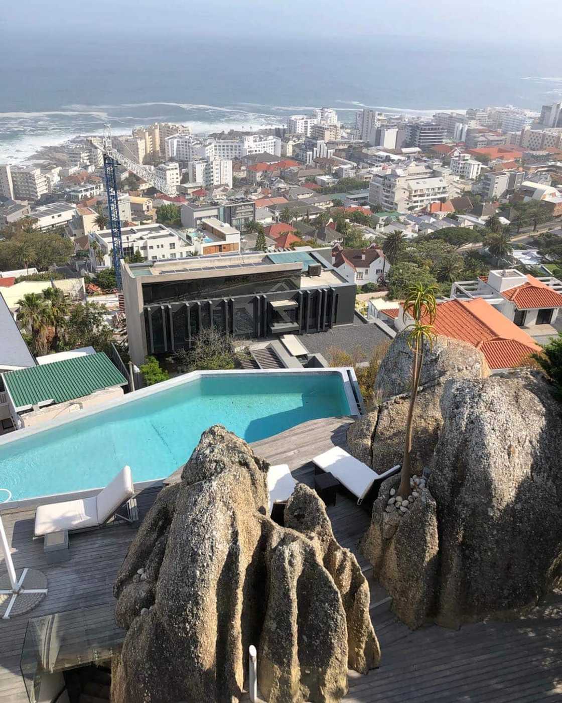 Expensive neighborhoods in Africa Expensive neighborhoods in Africa