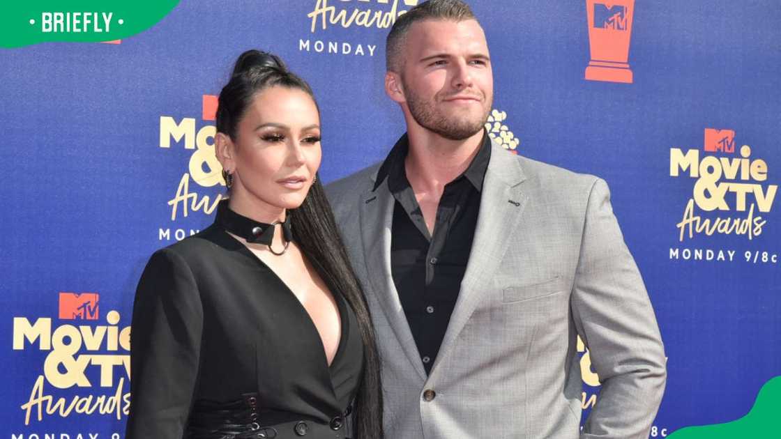 JWoww and Zack Clayton Carpinello during the 2019 MTV Movie & TV Awards JWoww and Zack Clayton Carpinello during the 2019 MTV Movie & TV Awards
