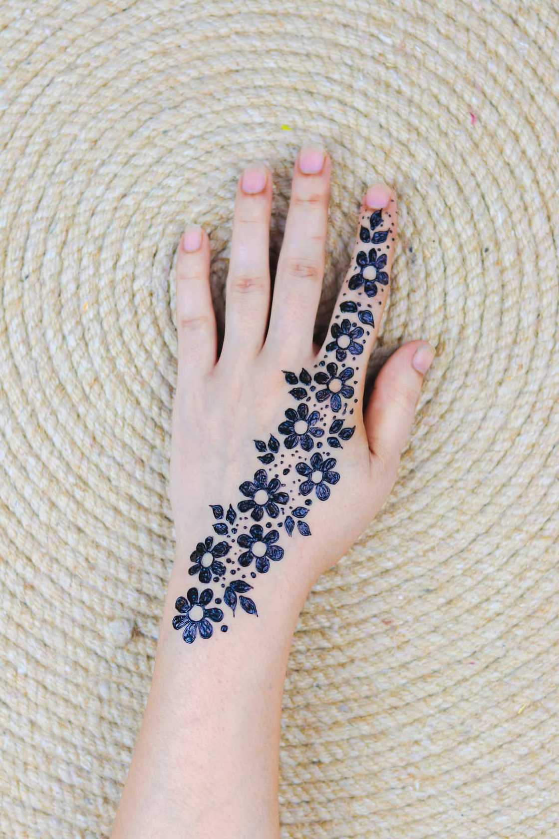 mehndi patterns