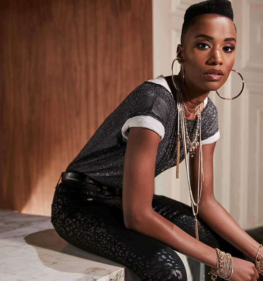 Zozibini Tunzi biography: age, family, education, Miss Universe, quotes, profile and Instagram Zozibini Tunzi biography: age, family, education, Miss Universe, quotes, profile and Instagram