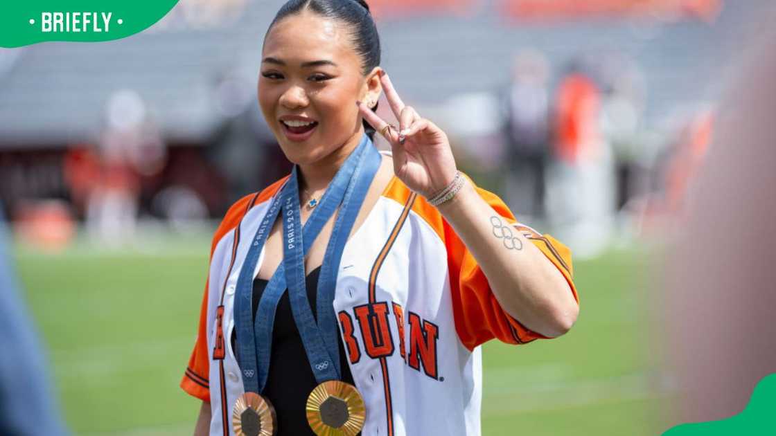 Olympic gymnast Suni Lee at the 2024 match-up between the Auburn Tigers and the Oklahoma Sooners Olympic gymnast Suni Lee at the 2024 match-up between the Auburn Tigers and the Oklahoma Sooners