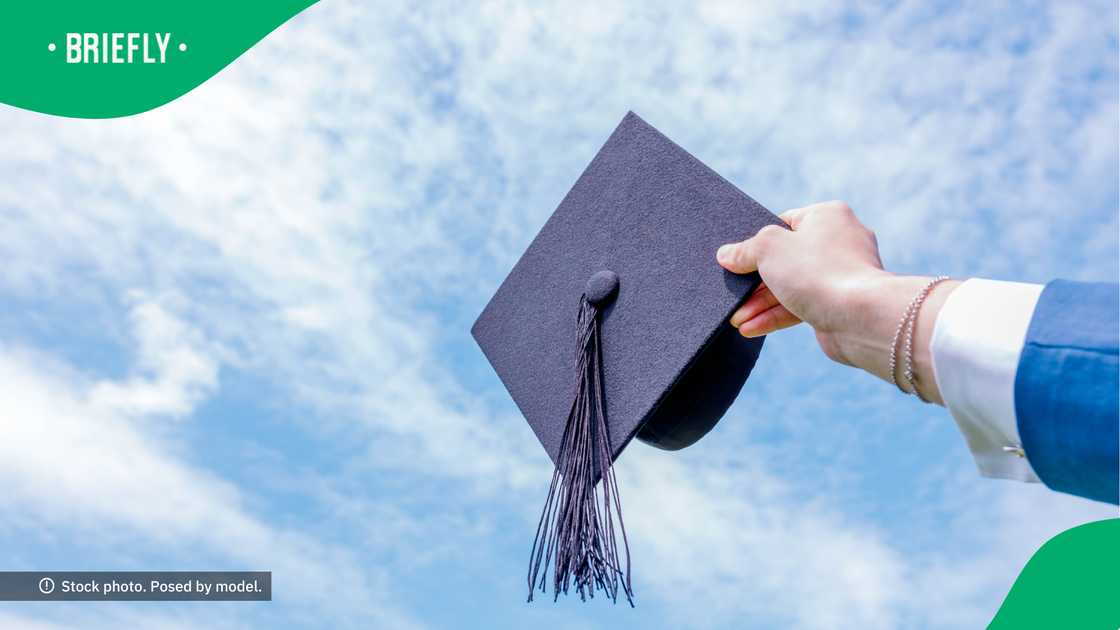 Graduates at VUT always have happy faces. Graduates at VUT always have happy faces.