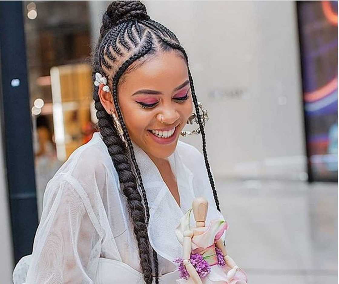 Sho Madjozi hairstyles