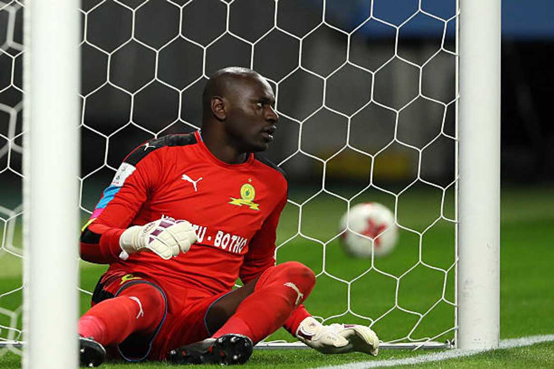 Denis Onyango reacts during the 2016 FIFA Club World Cup 5th place match between Mamelodi Sundowns and Jeonbuk Hyundai at Suita City Football Stadium, Japan Denis Onyango reacts during the 2016 FIFA Club World Cup 5th place match between Mamelodi Sundowns and Jeonbuk Hyundai at Suita City Football Stadium, Japan